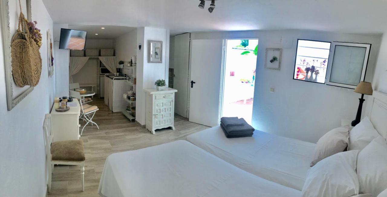 Estudio A 10 Minutos Del Puerto Banus Estepona Exterior photo